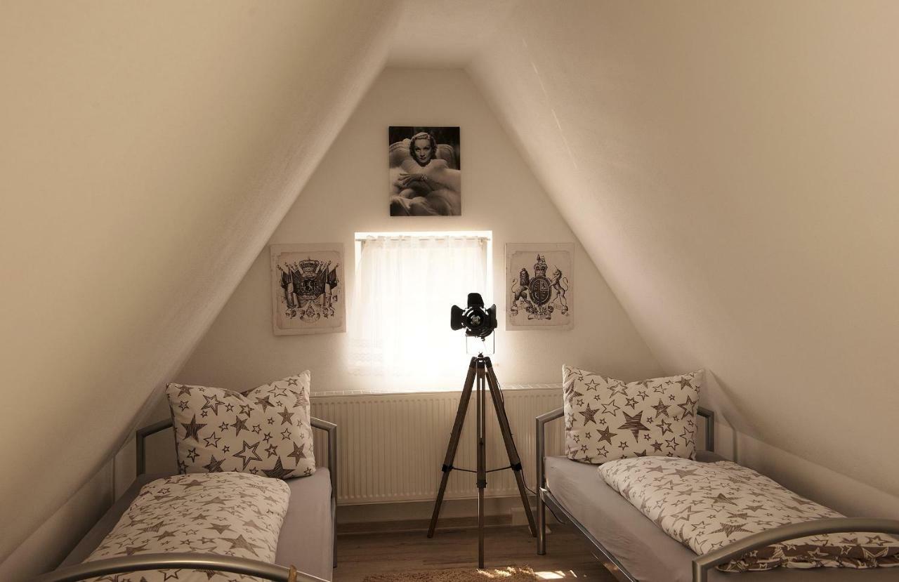 Ferienheim Kuckuckswinkel - Familiensuite Marlene Schöna المظهر الخارجي الصورة